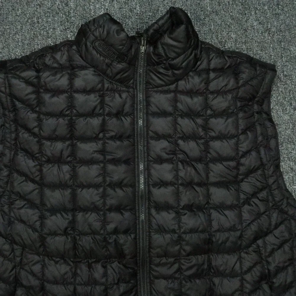 The North Face Vest Mens Extra Large Black Thermoball Full Zip Pockets Puffer XL